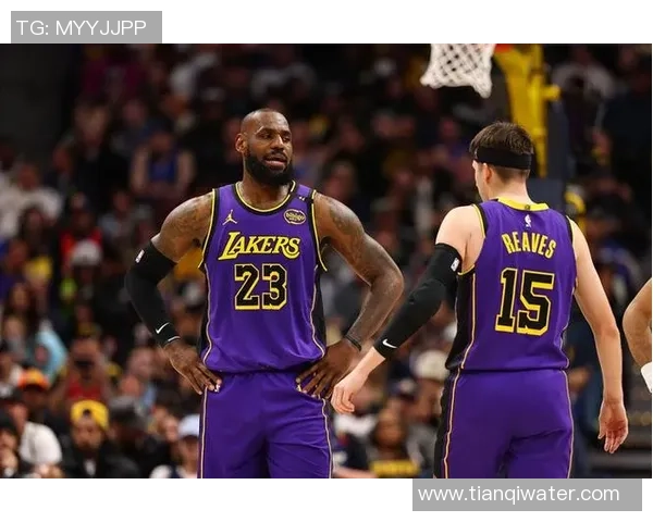 湖人旧将铁林:詹姆斯仍是最佳而非担负,可仿效追梦打球,但现有阵型难争冠 湖人旧将铁林:詹姆斯仍是最佳而非担负,可仿效追梦打球,但现有阵型难争冠